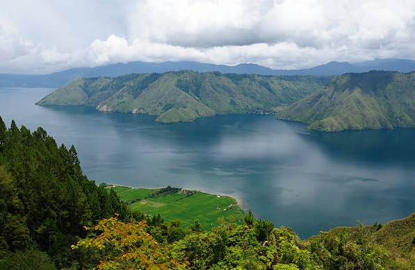 Danau Terbesar yang Ada di Indonesia