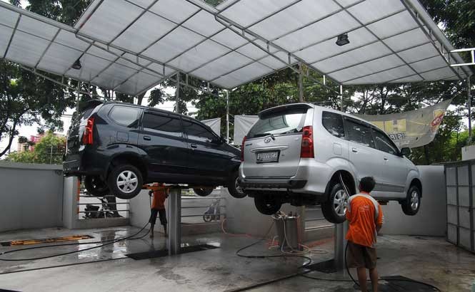 cuci mobil air tekanan tinggi