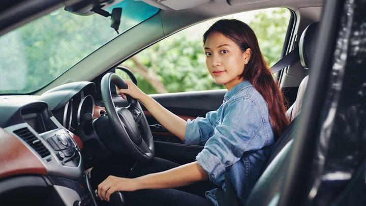 Rekomendasi Mobil Daihatsu yang Cocok Untuk Wanita